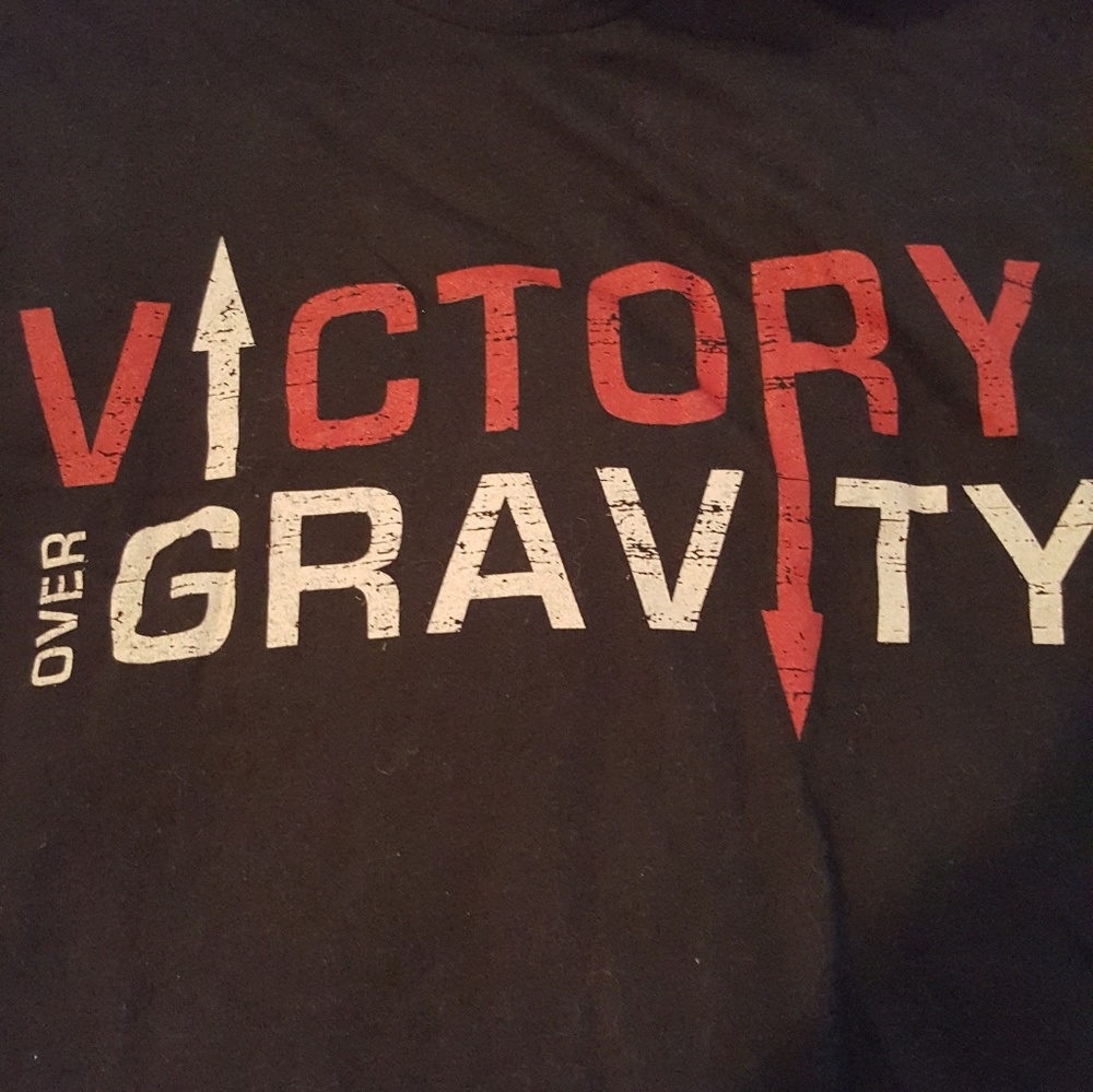 Gym tee Size Medium - Picture 2 of 2